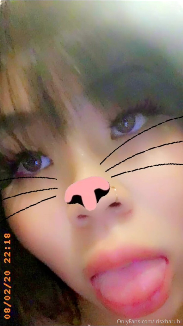 Photo by geishakitten published on October 14,2023 18:14:49 - BestThots