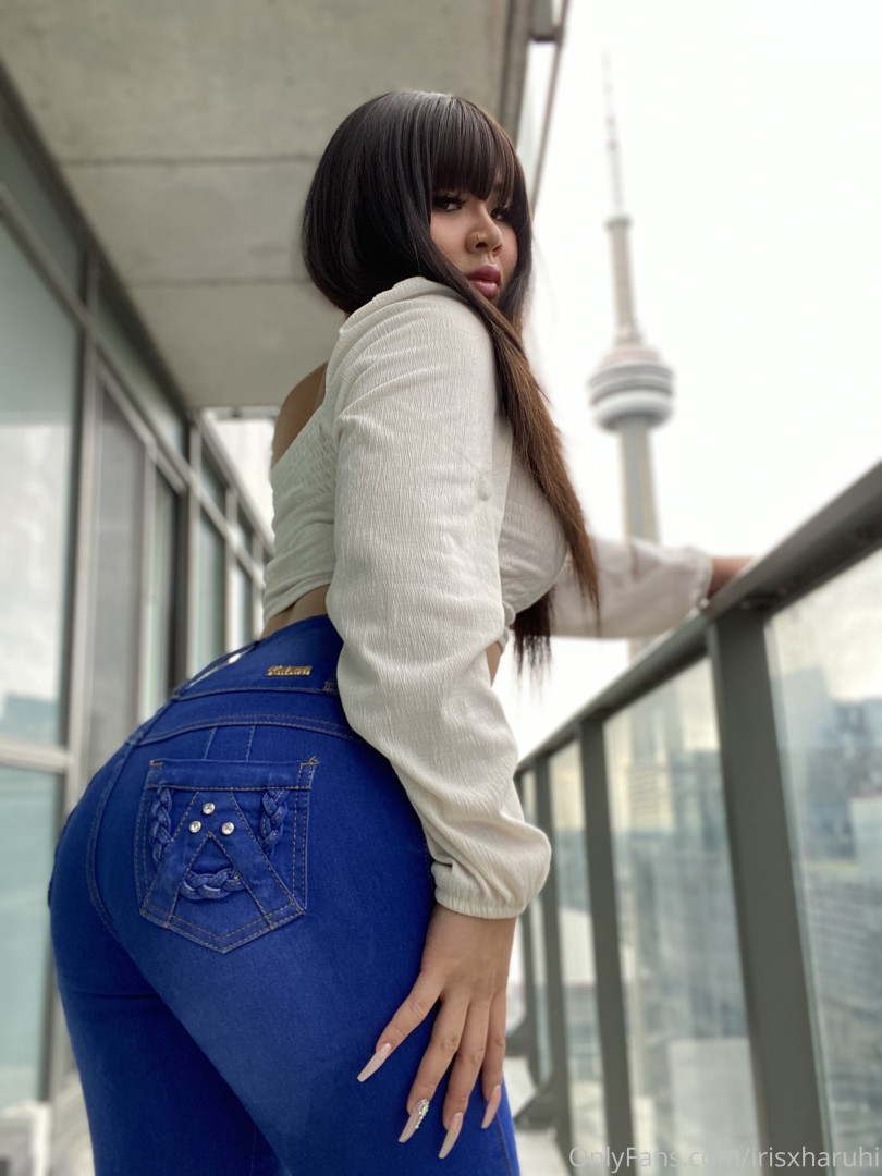 Photo by geishakitten published on October 14,2023 19:06:36 - BestThots