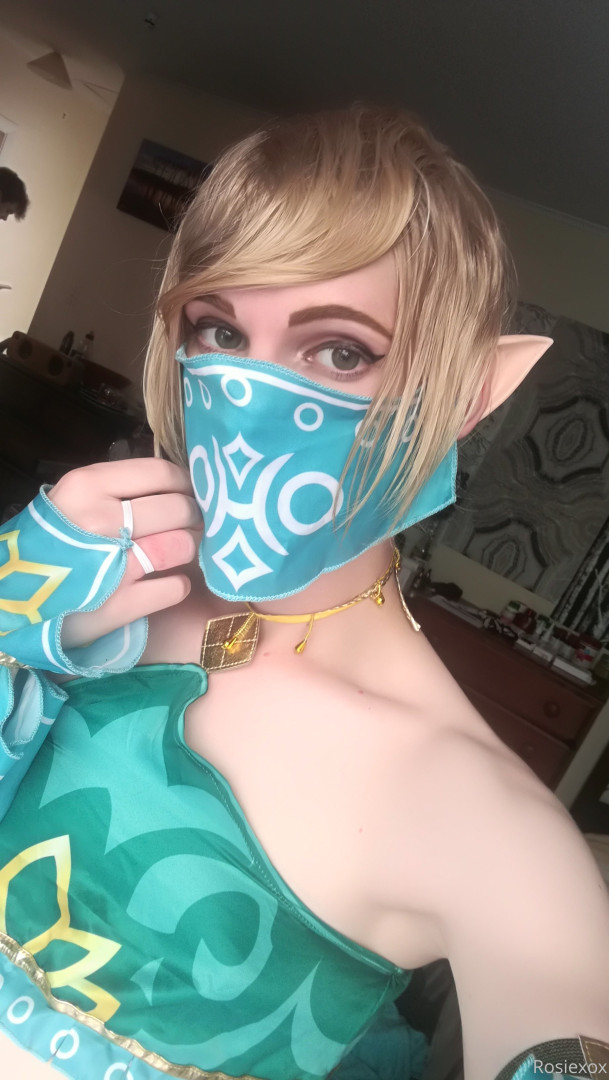 Photo by rosiexox2 published on July 28,2023 18:01:55 - BestThots