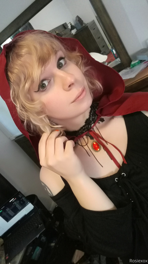 Photo by rosiexox2 published on July 28,2023 18:28:07 - BestThots