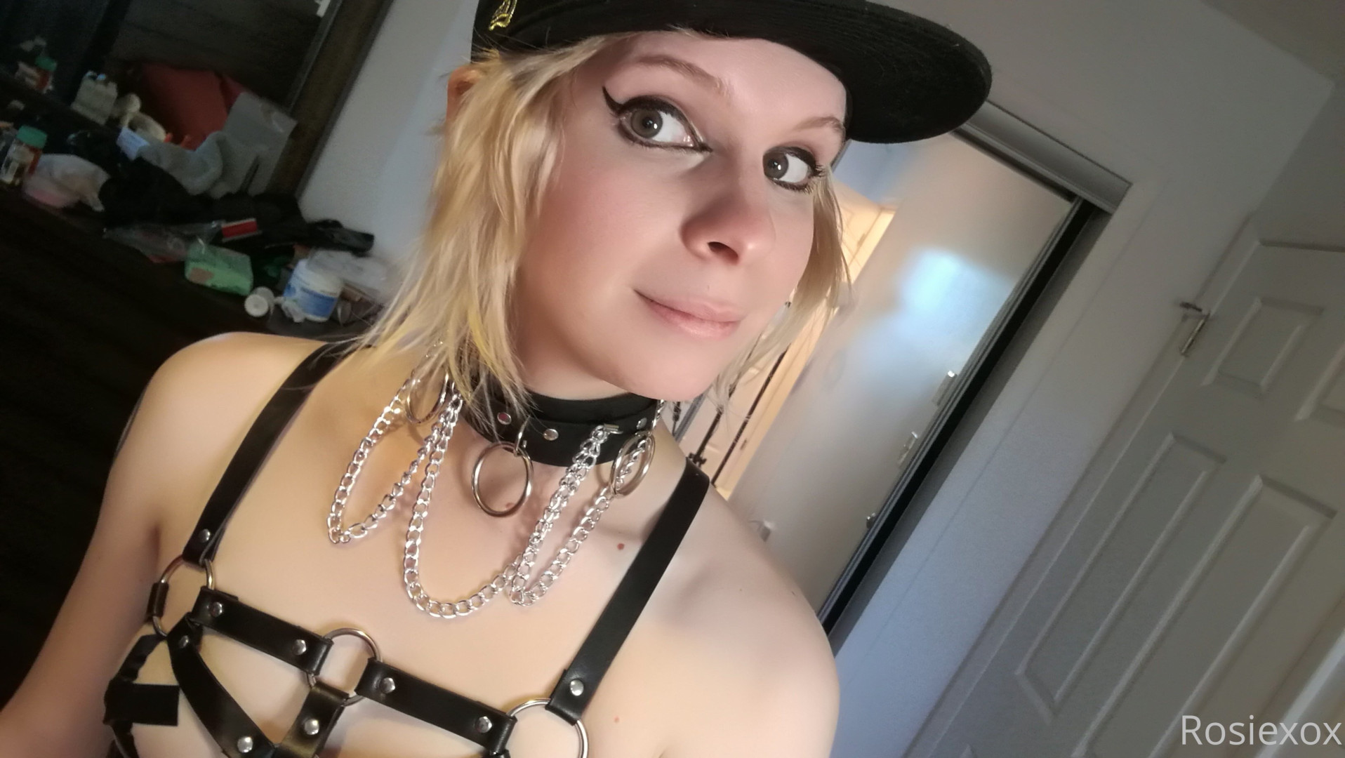 Photo by rosiexox2 published on July 28,2023 18:30:44 - BestThots