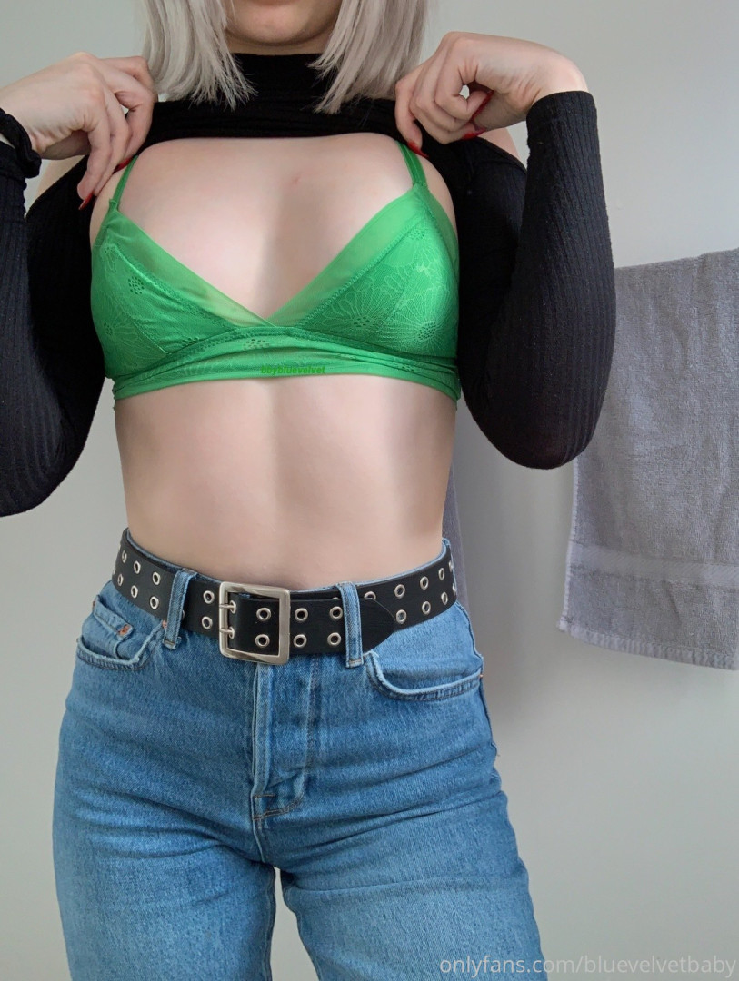 Photo by bluevelvetbaby published on December 10,2023 18:25:06 - BestThots