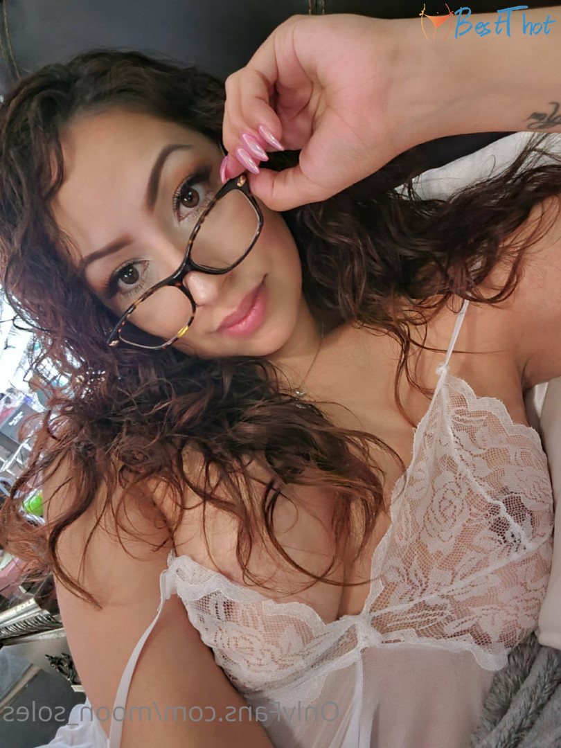 Photo by moon_soles published on December 10,2024 13:22:06 - BestThots