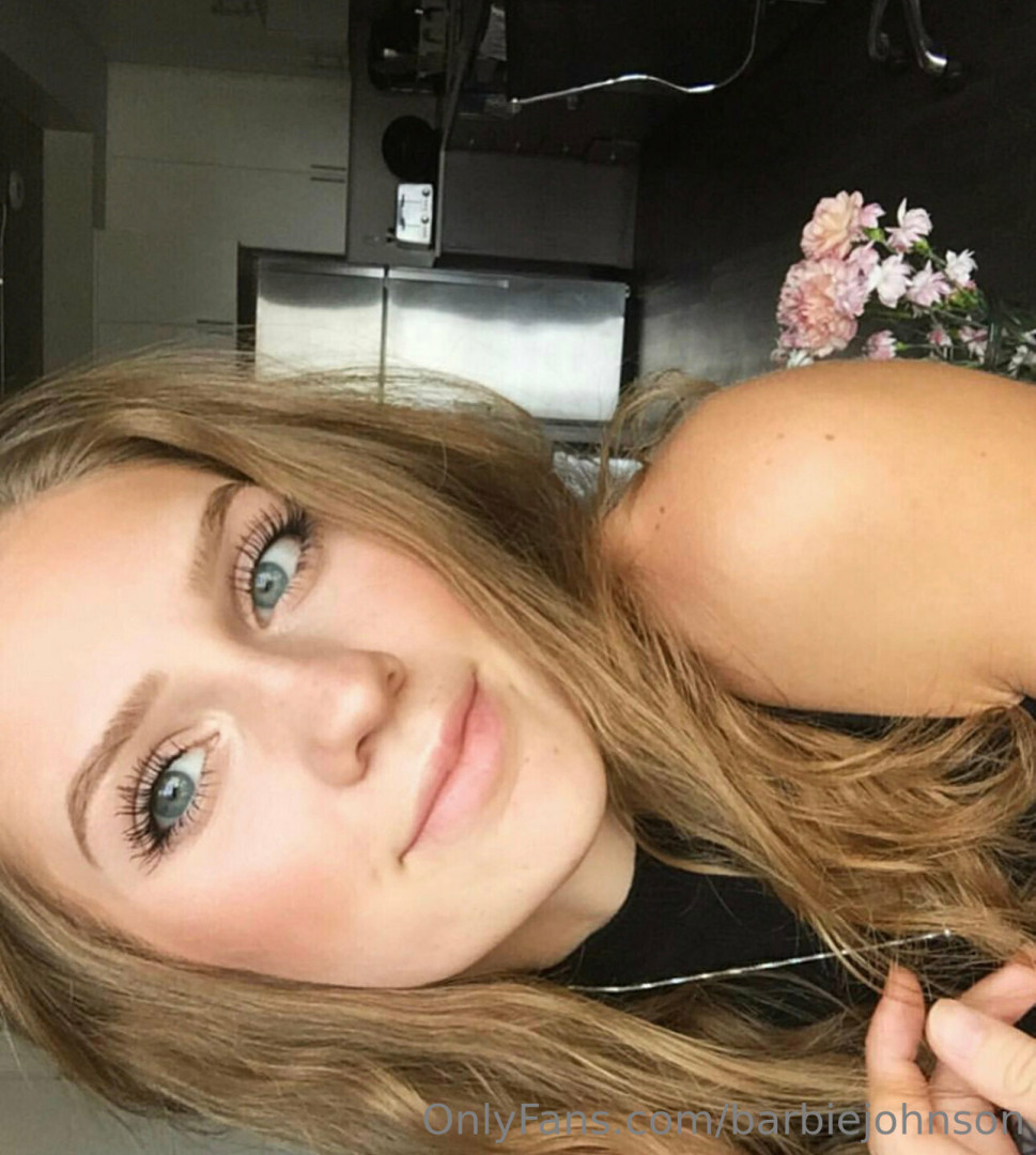 Photo by barbiejohnson published on December 9,2023 19:56:14 - BestThots