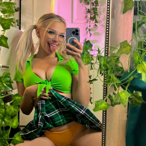 barbiejohnson #8700423