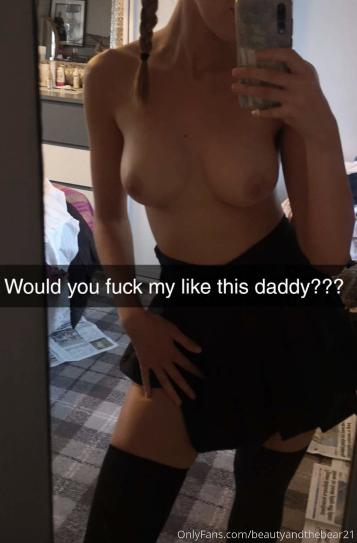 Photo by sweetlittlenightmare69 published on May 17,2023 10:07:40 - BestThots