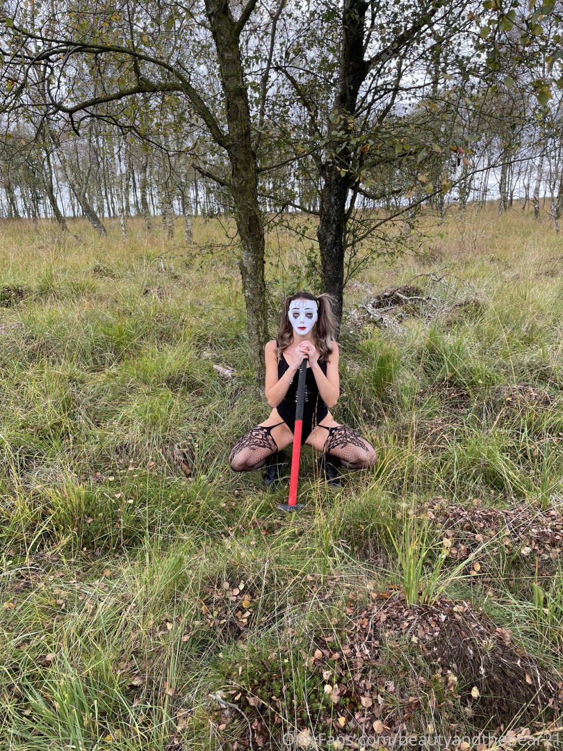 Photo by sweetlittlenightmare69 published on May 17,2023 10:12:05 - BestThots