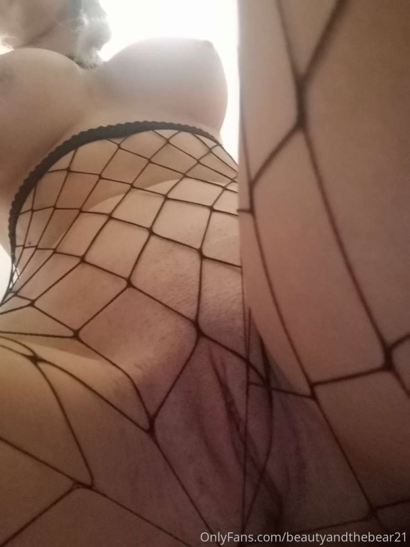 Photo by sweetlittlenightmare69 published on May 17,2023 10:12:25 - BestThots