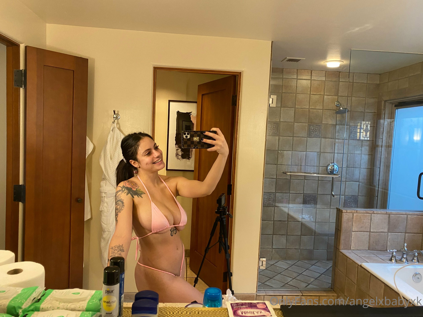 Photo by melodyfoxxx published on July 21,2023 05:53:55 - BestThots