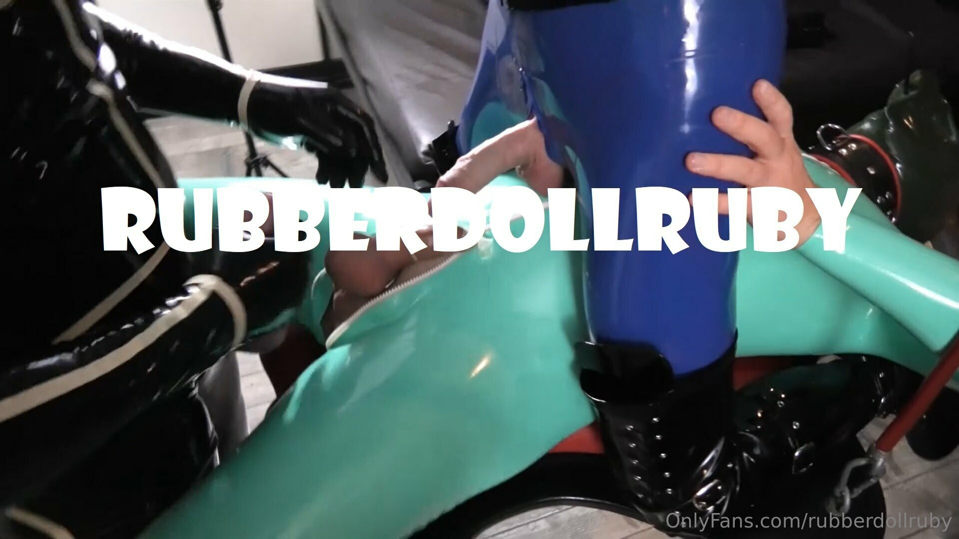 Photo by rubberdollruby published on June 5,2023 18:57:05 - BestThots