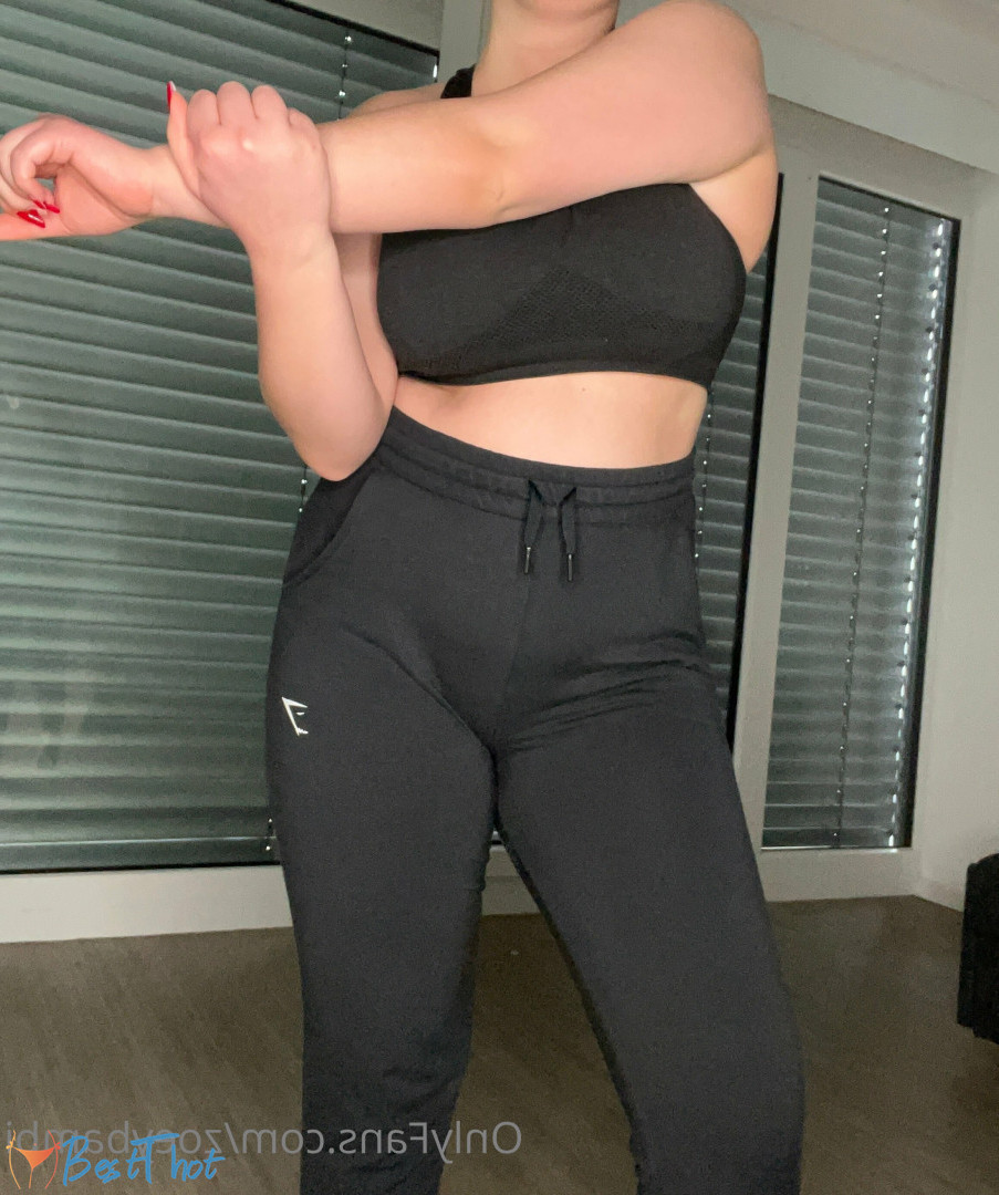 Photo by zoeybambi published on December 18,2024 17:05:38 - BestThots