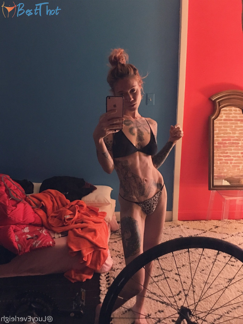 Photo by lucyeverleigh published on December 16,2024 13:05:26 - BestThots