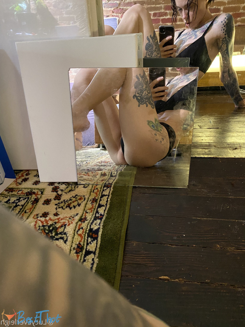 Photo by lucyeverleigh published on December 16,2024 13:06:14 - BestThots