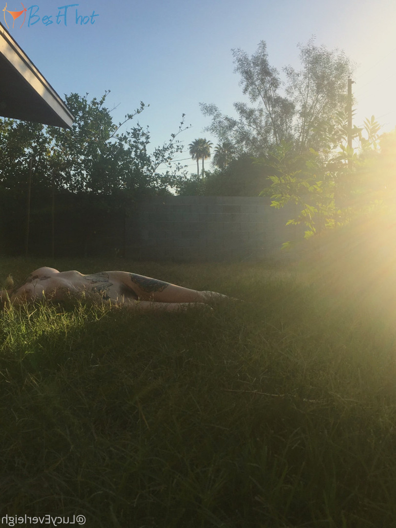 Photo by lucyeverleigh published on December 16,2024 13:06:16 - BestThots