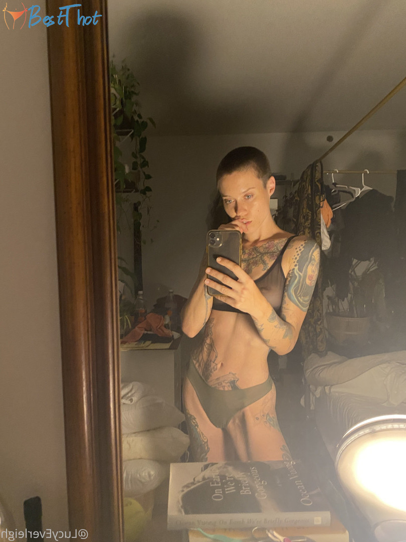 Photo by lucyeverleigh published on December 16,2024 14:05:59 - BestThots