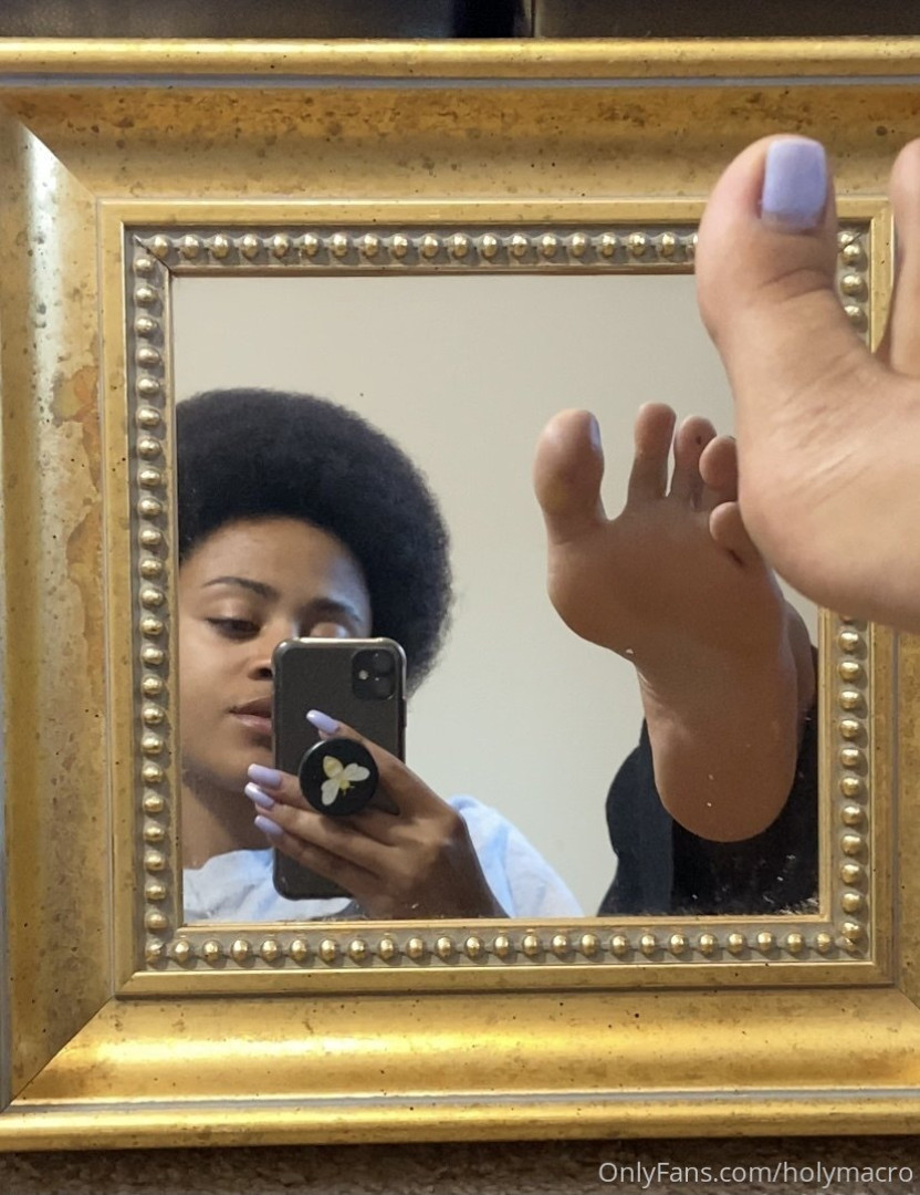 Photo by holymacre published on October 16,2023 00:03:01 - BestThots