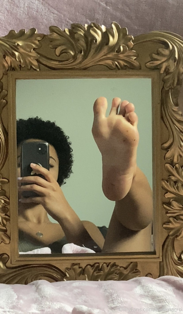 Photo by holymacre published on October 16,2023 00:18:43 - BestThots