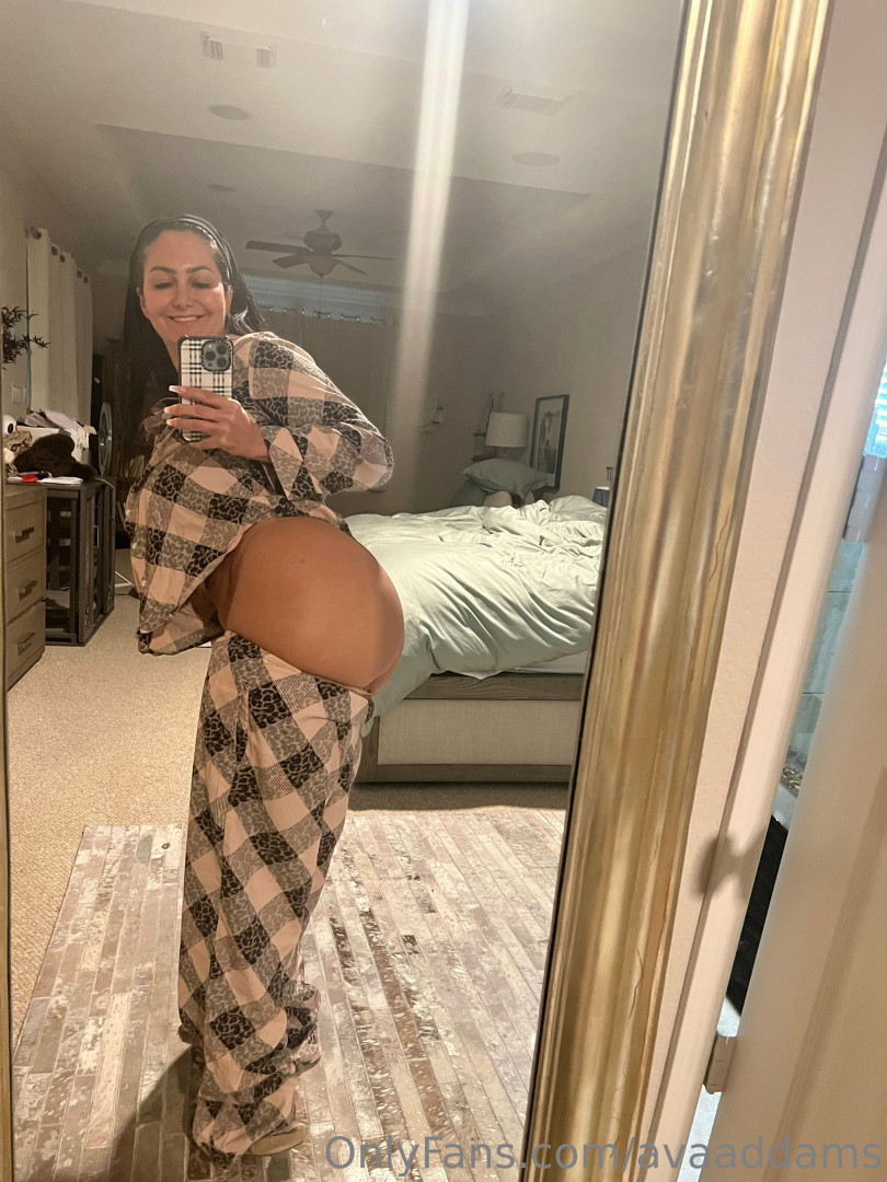 Photo by avaaddams published on August 30,2023 22:28:08 - BestThots