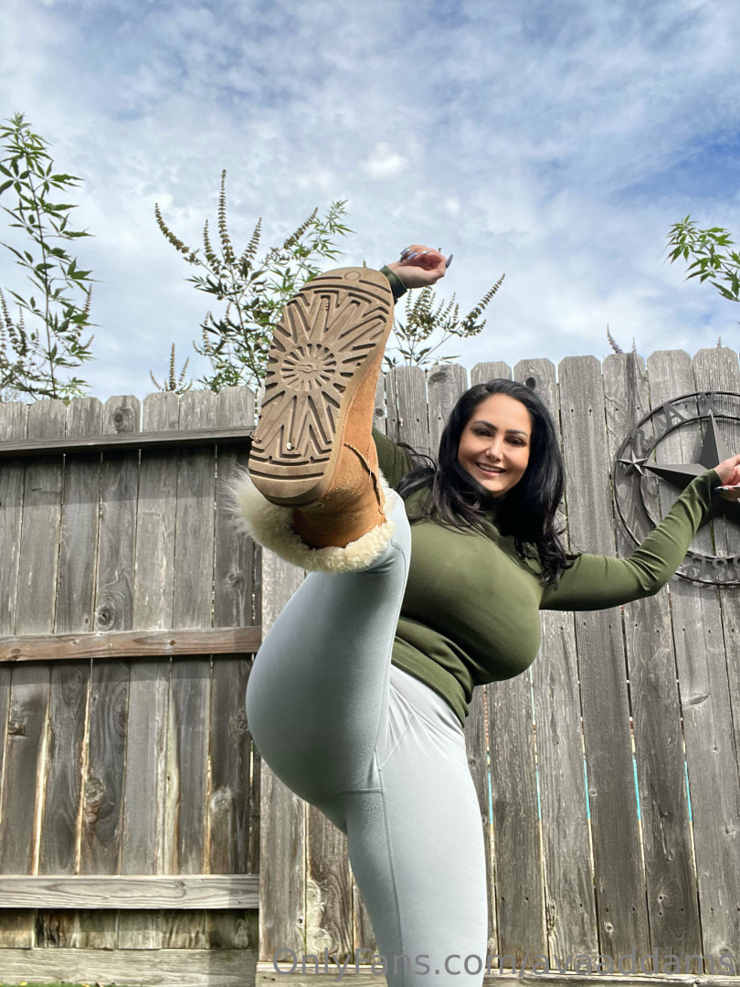 Photo by avaaddams published on August 30,2023 22:41:51 - BestThots