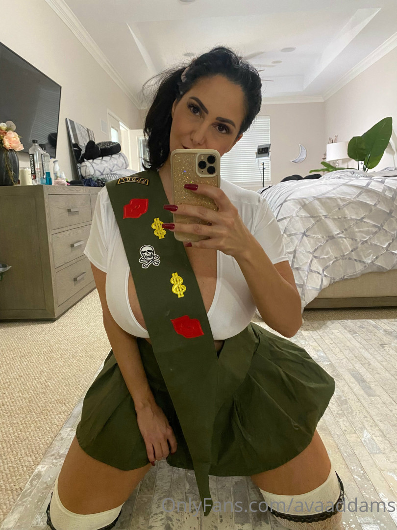 Photo by avaaddams published on November 24,2023 13:25:11 - BestThots