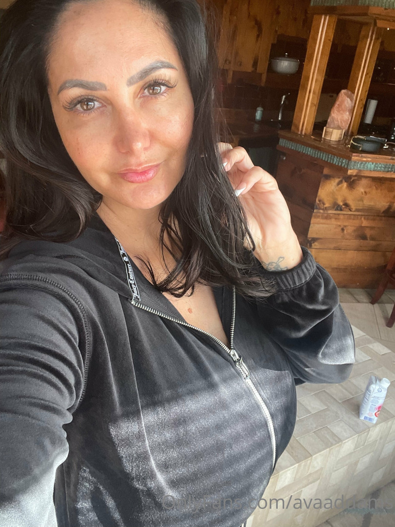 Photo by avaaddams published on November 24,2023 13:43:52 - BestThots