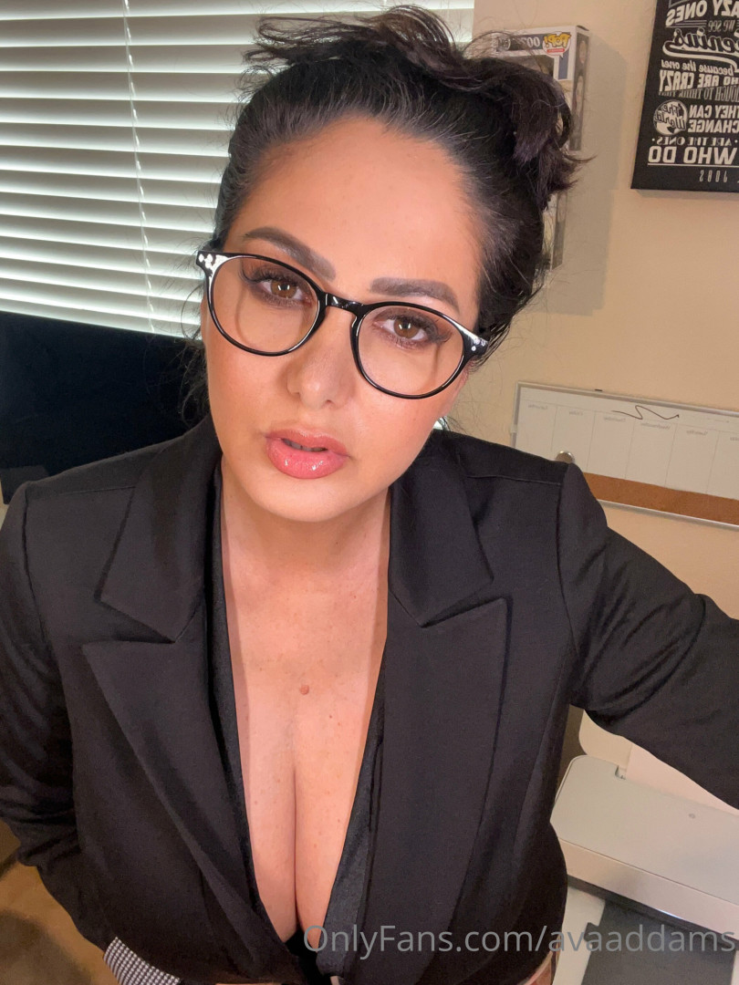 Photo by avaaddams published on November 24,2023 13:48:00 - BestThots