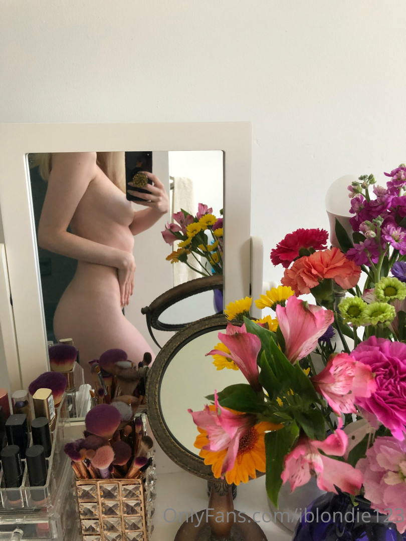 Photo by iblondie123 published on October 11,2023 07:05:54 - BestThots
