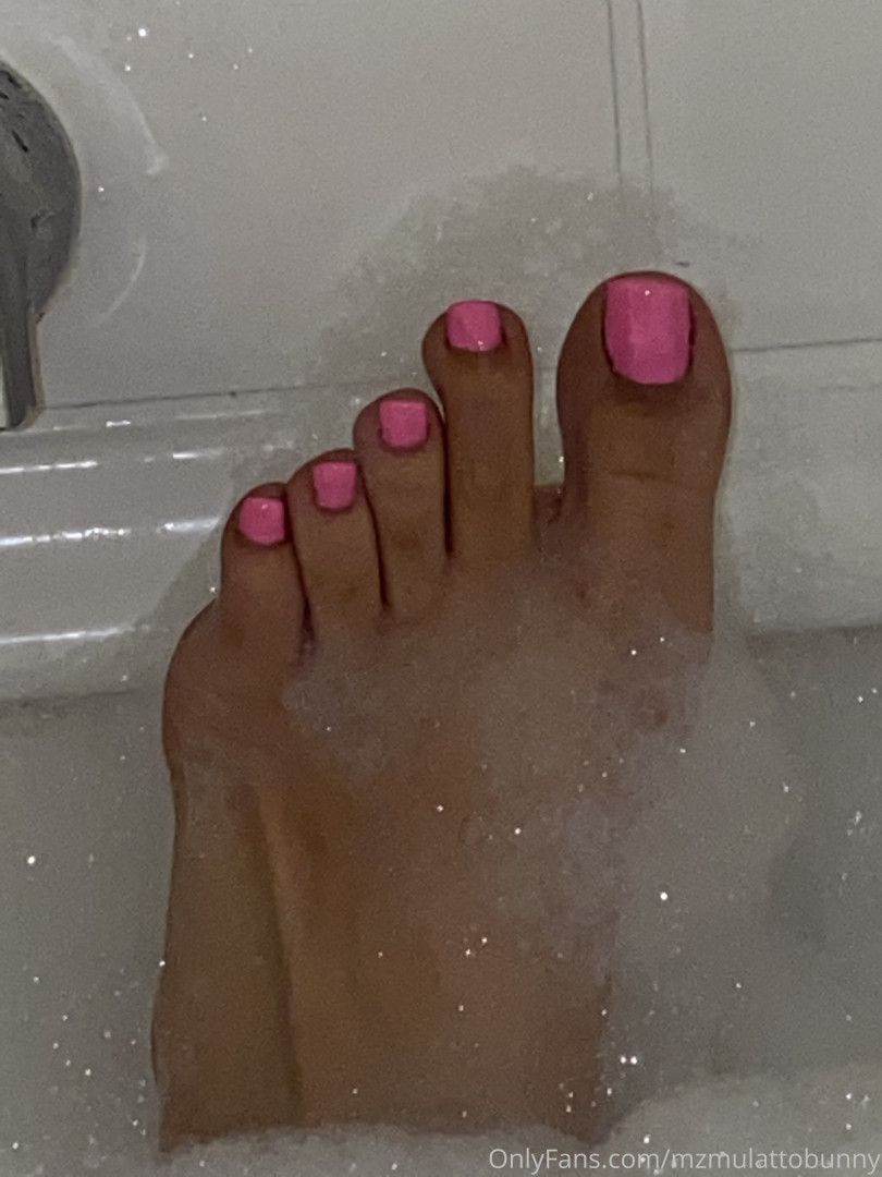 Photo by mzmulattobunny published on June 1,2023 17:14:25 - BestThots
