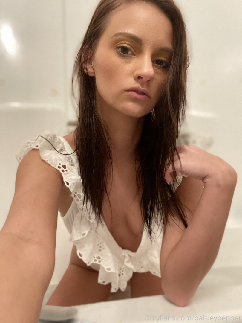 Photo by whiskeyleann published on October 12,2023 21:36:31 - BestThots