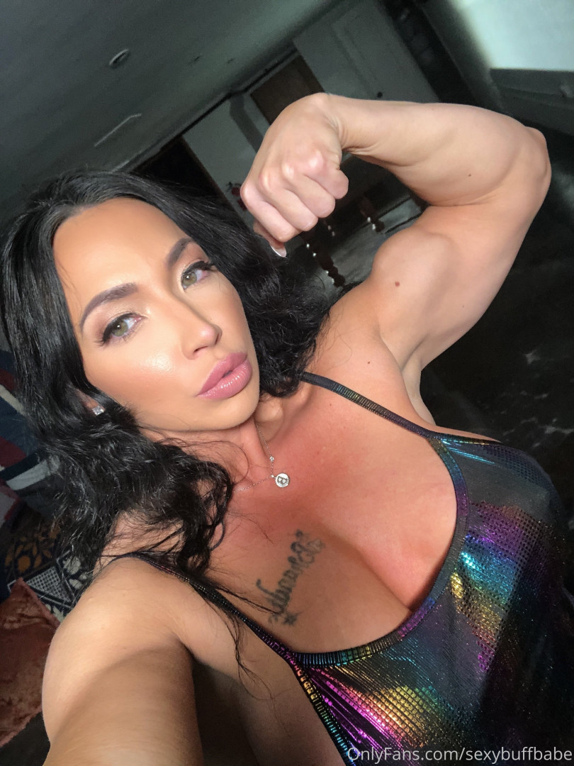 Photo by sexybuffbabe published on June 5,2023 09:52:31 - BestThots