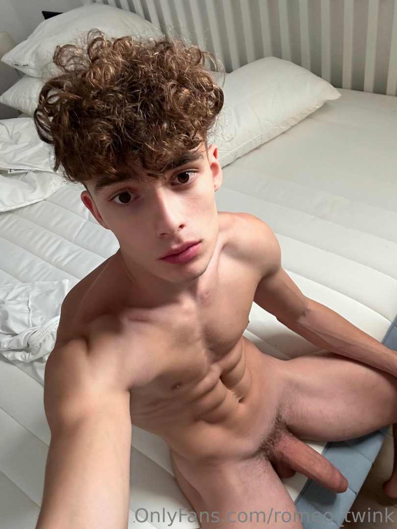 Photo by romeo_twink published on July 28,2023 18:43:36 - BestThots
