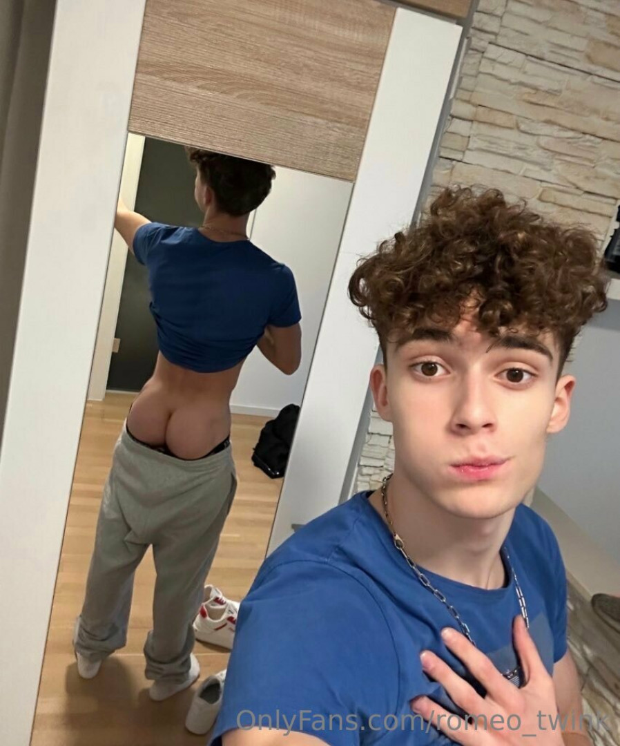 Photo by romeo_twink published on July 28,2023 18:44:18 - BestThots