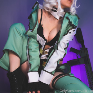 alicekosmos #8402782