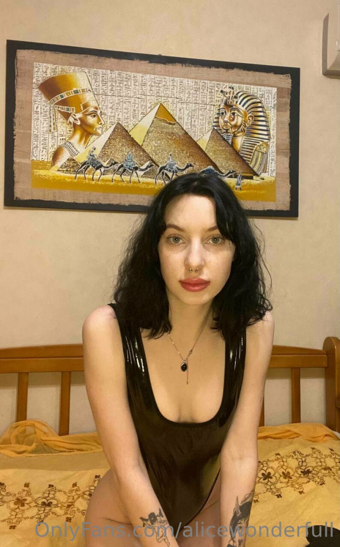 Photo by alicewonderfull published on May 31,2023 16:22:45 - BestThots