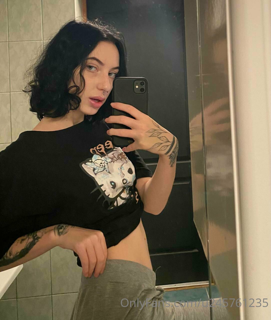 Photo by alicewonderfull published on May 31,2023 16:22:49 - BestThots