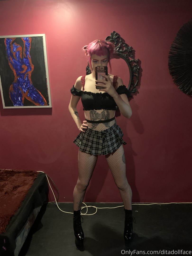 Photo by ditadollface published on January 14,2024 23:09:38 - BestThots