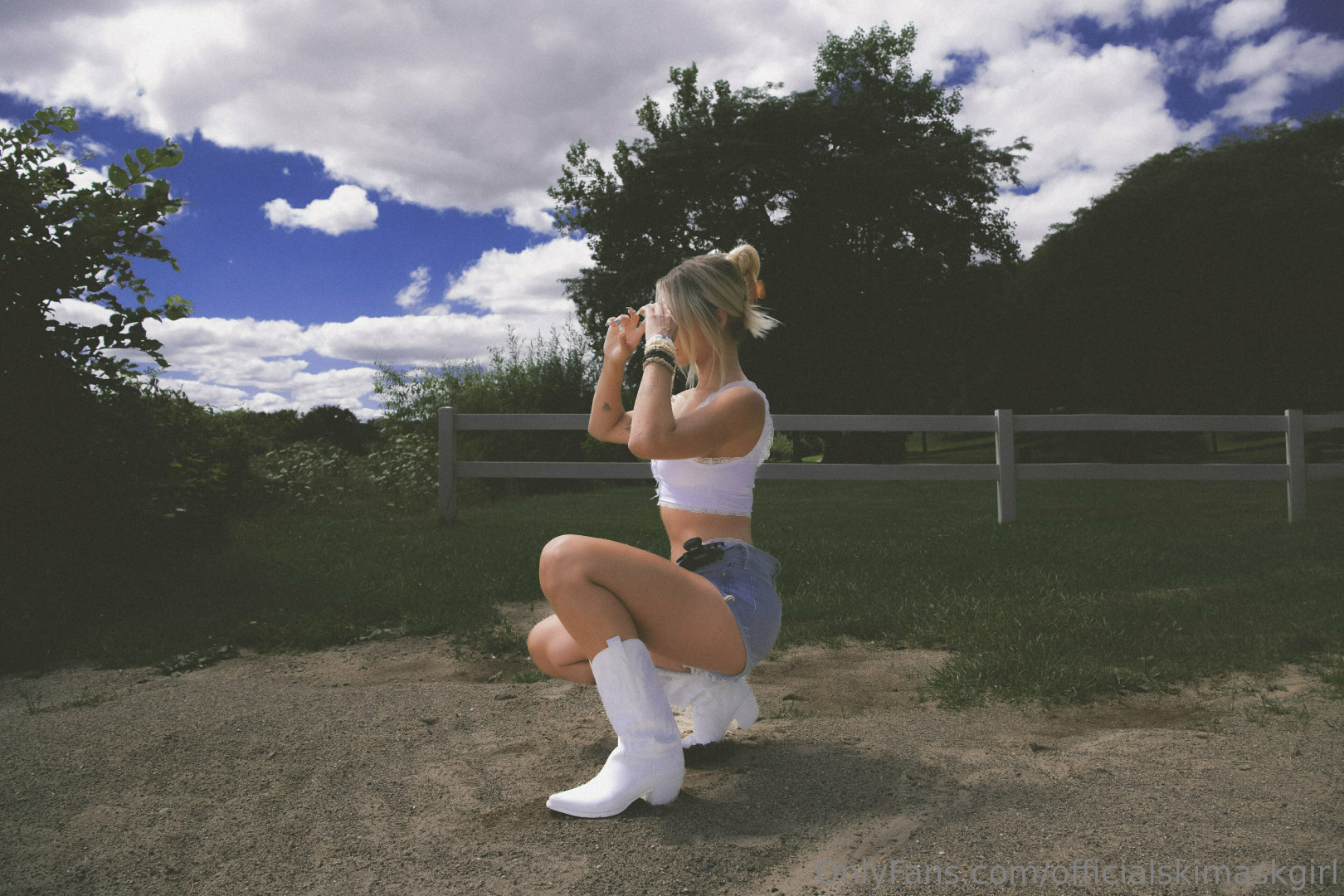 Photo by officialskimaskgirl published on July 5,2023 23:59:00 - BestThots