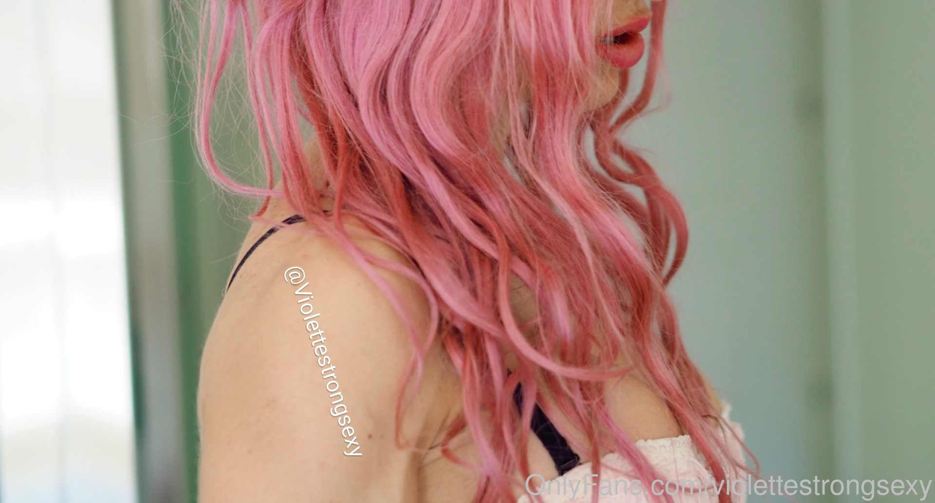 Photo by violettestrongsexy published on October 11,2023 05:20:33 - BestThots