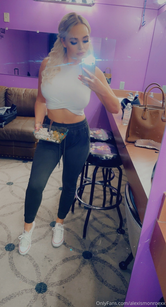Photo by alexismonroexx published on August 31,2023 17:14:05 - BestThots