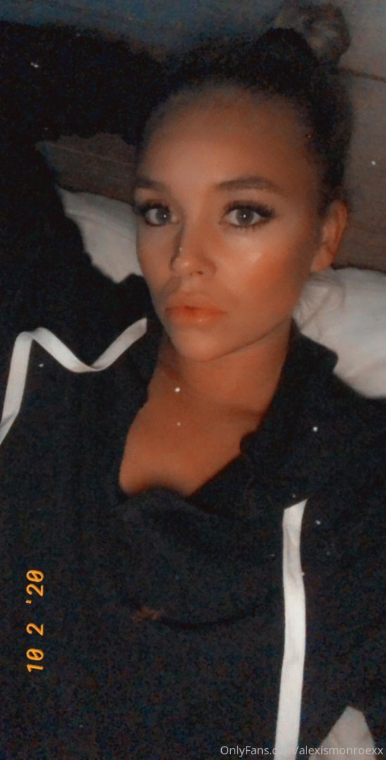 Photo by alexismonroexx published on August 31,2023 19:20:18 - BestThots
