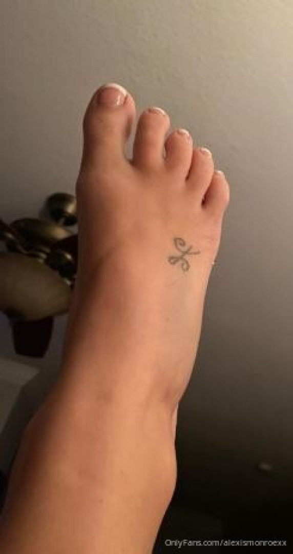 Photo by alexismonroexx published on September 1,2023 01:17:35 - BestThots