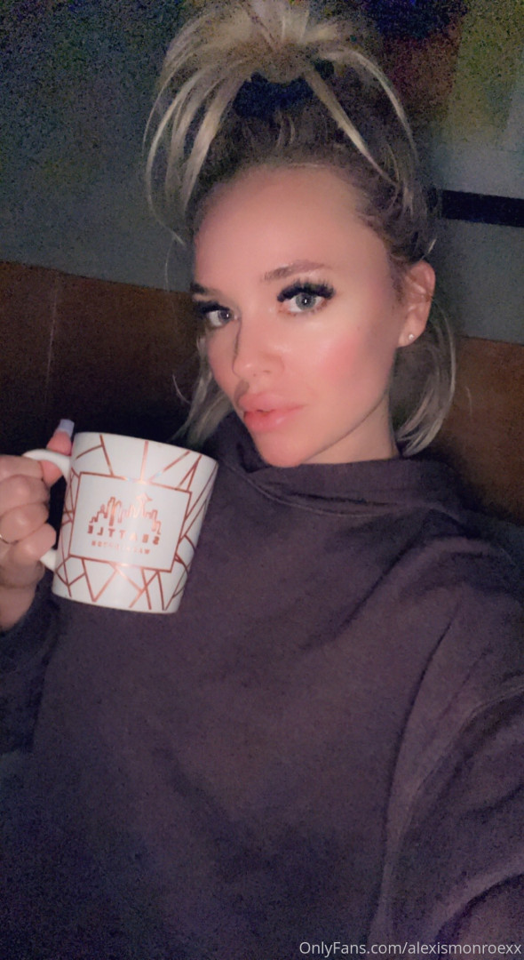 Photo by alexismonroexx published on September 1,2023 03:55:59 - BestThots