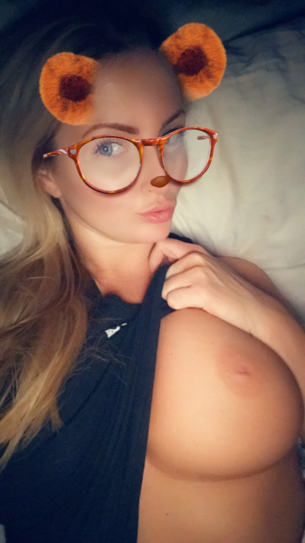 Photo by misslyallxxx published on October 16,2023 15:36:20 - BestThots