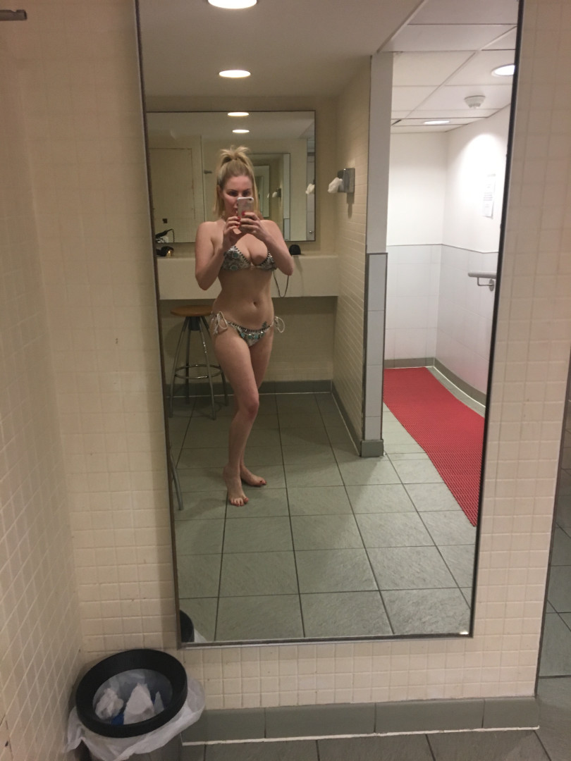 Photo by misslyallxxx published on October 16,2023 15:53:02 - BestThots