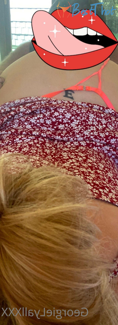 Photo by misslyallxxx published on December 14,2024 17:06:11 - BestThots