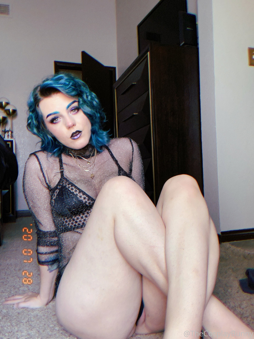 Photo by thecosplaybunny published on October 11,2023 21:22:19 - BestThots