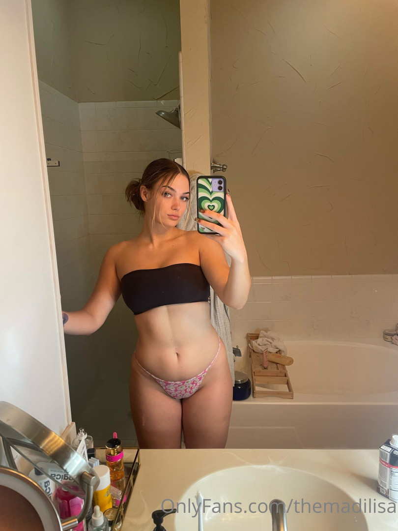Photo by themadilisa published on October 16,2023 21:46:42 - BestThots