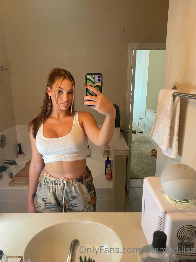 Photo by themadilisa published on October 16,2023 21:55:07 - BestThots
