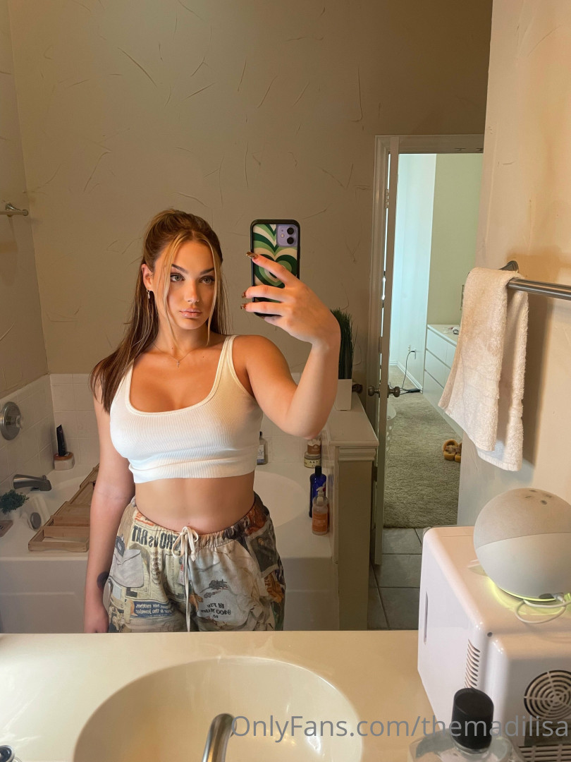 Photo by themadilisa published on October 16,2023 22:21:17 - BestThots