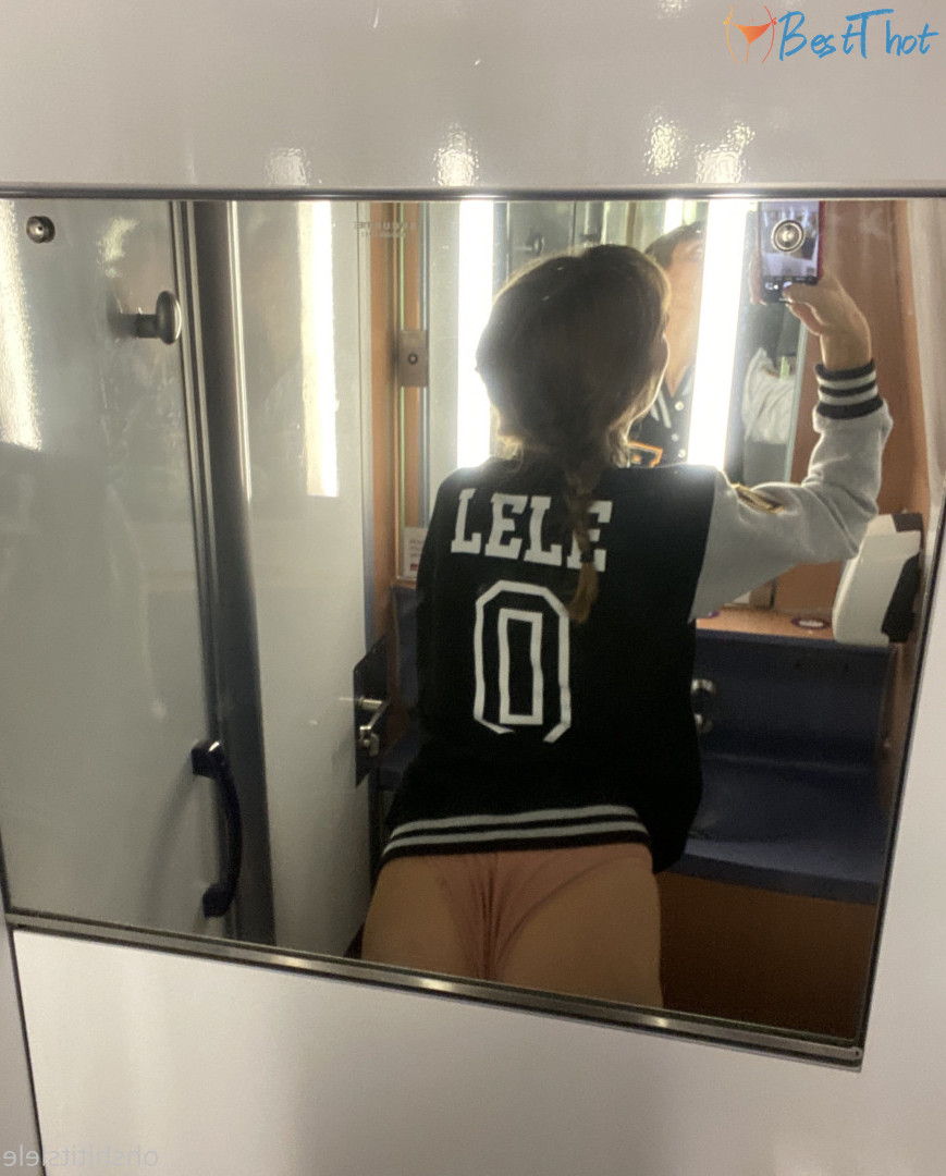 Photo by ohshititslele published on December 21,2024 13:08:29 - BestThots